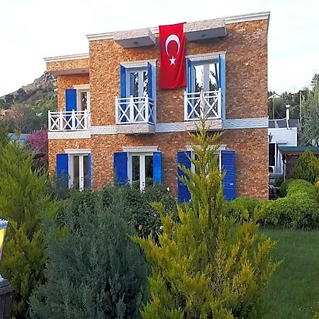 Alis Boutique 3*